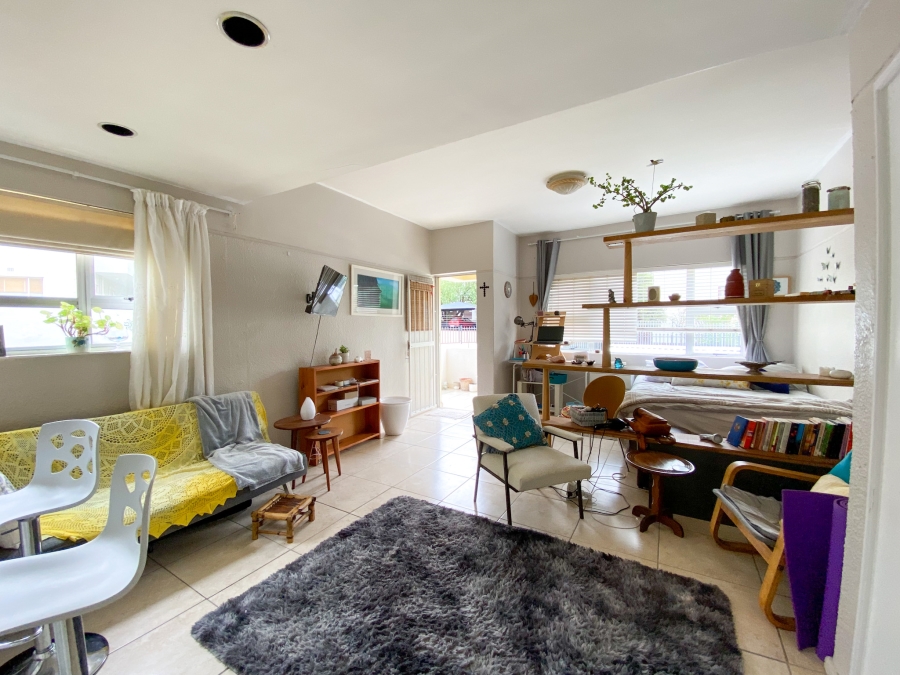 1 Bedroom Property for Sale in Oranjezicht Western Cape